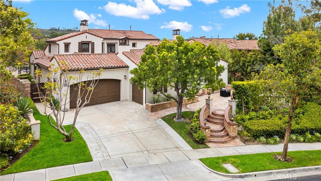 Photo of 22 Crest Terrace TER, Irvine, CA 92603 (MLS # OC26104974)