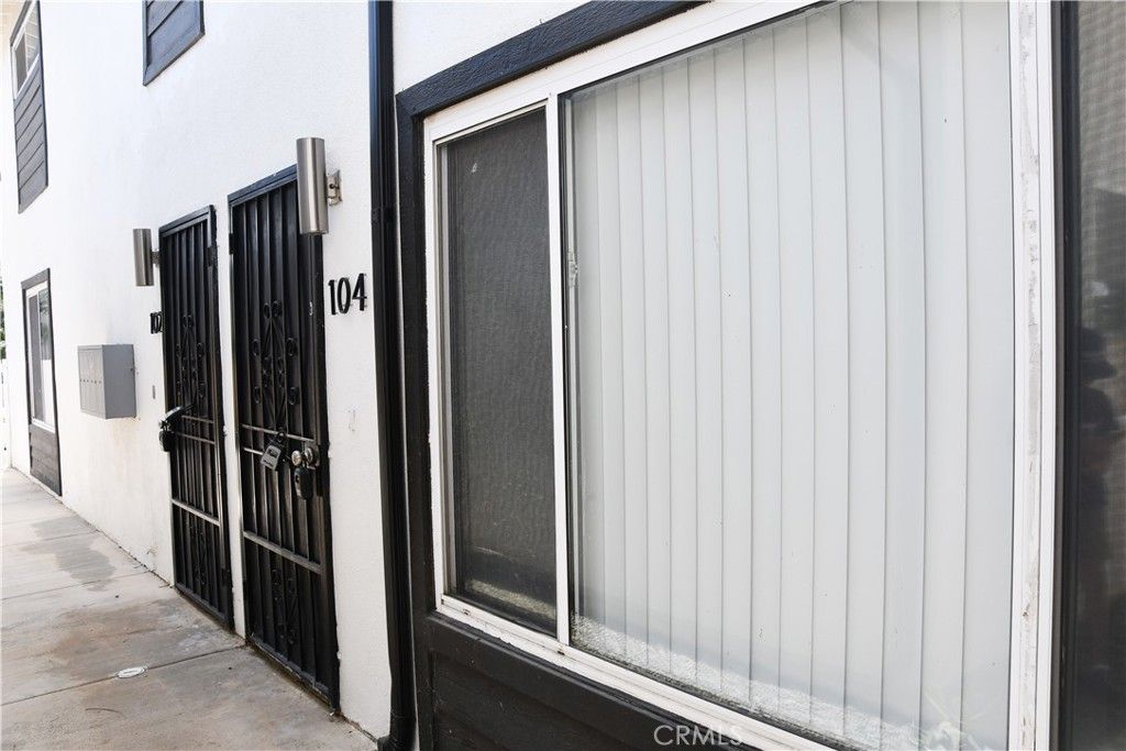 Photo of 994 Valencia St #104, Costa Mesa, CA 92626 (MLS # PW26070948)