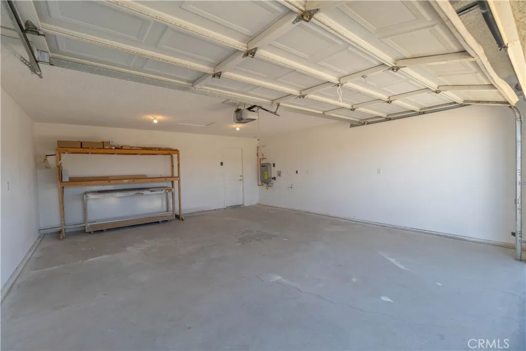 29 Palms, California 92277, United States, 3 Bedrooms Bedrooms, ,2 BathroomsBathrooms,Residential,Active,193600