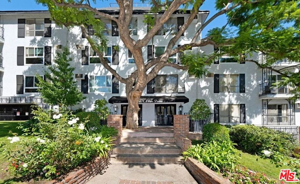 Great location in WeHo located between Sunset Blvd & Santa Monica close to trendy restaurants, shops, clubs and more. This remodeled 2 bedroom - 2 bathroom corner unit with eastern exposure is flooded with natural light. The formal entry leads you to a open floor plan-living/dining room off kitchen. The kitchen has quartz countertops & backsplash with new stainless steel appliances. Master bedroom has ample closet space and updated bathroom and tiled floors. Unit has recessed lighting, vinyl plank floors throughout, wall a/c unit and two car side by side parking. All utilities are included in the rent. Complex has courtyard with pool, rec room, work out room, elevator and gated parking and gated entry.