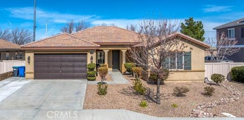Photo of 3103 Emerald Lane, Lancaster, CA 93535 (MLS # SR26042287)