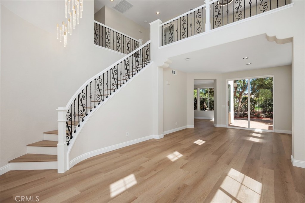 4289 Calle Isabelino