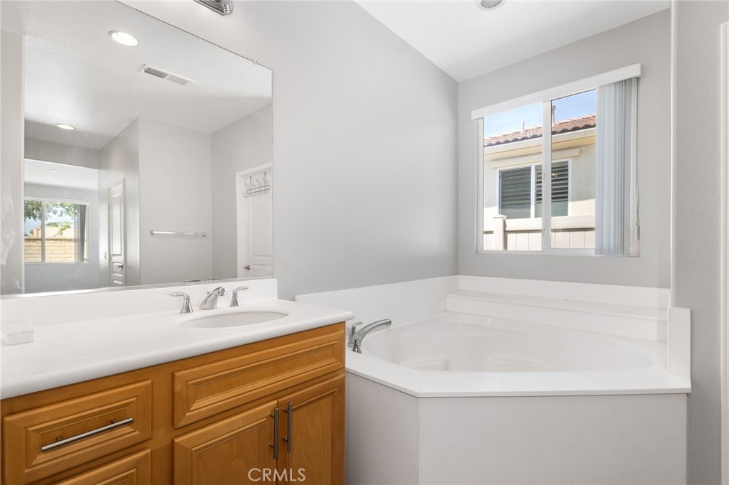 Solera (SLRA) - Residential Lease