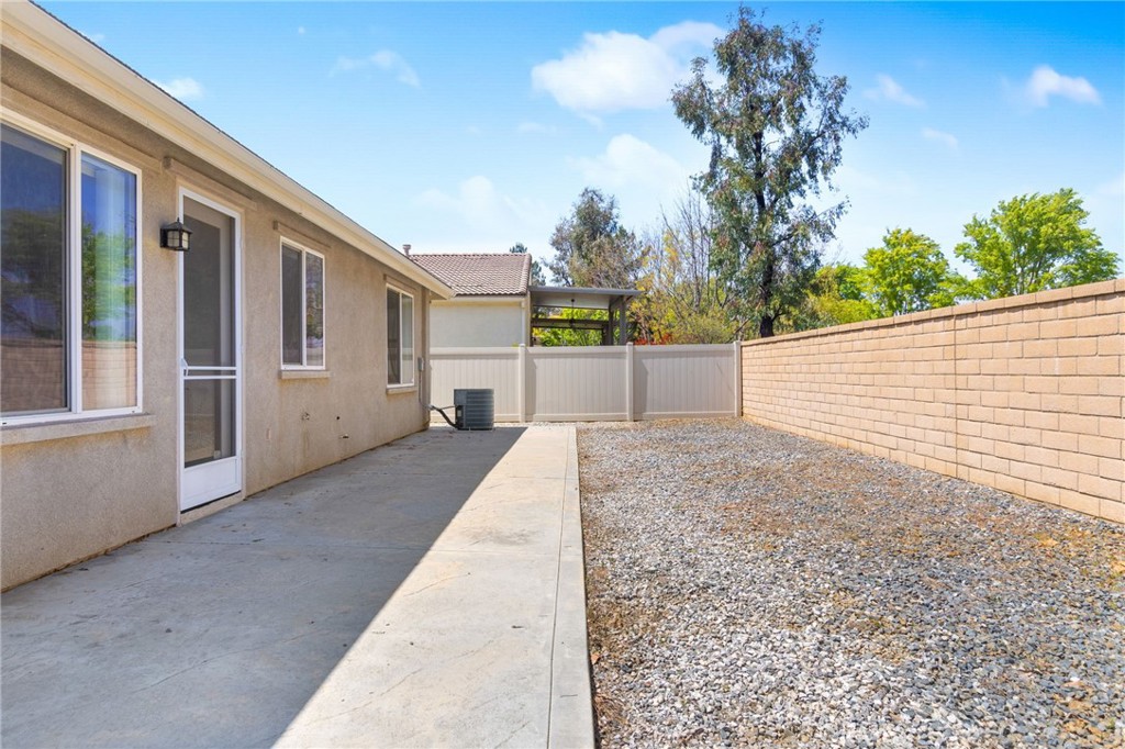 Solera (SLRA) - Residential Lease