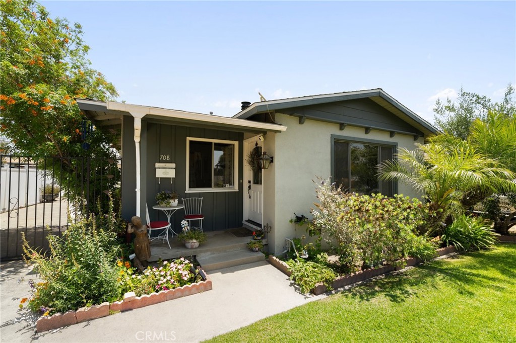 708 S Vecino Drive