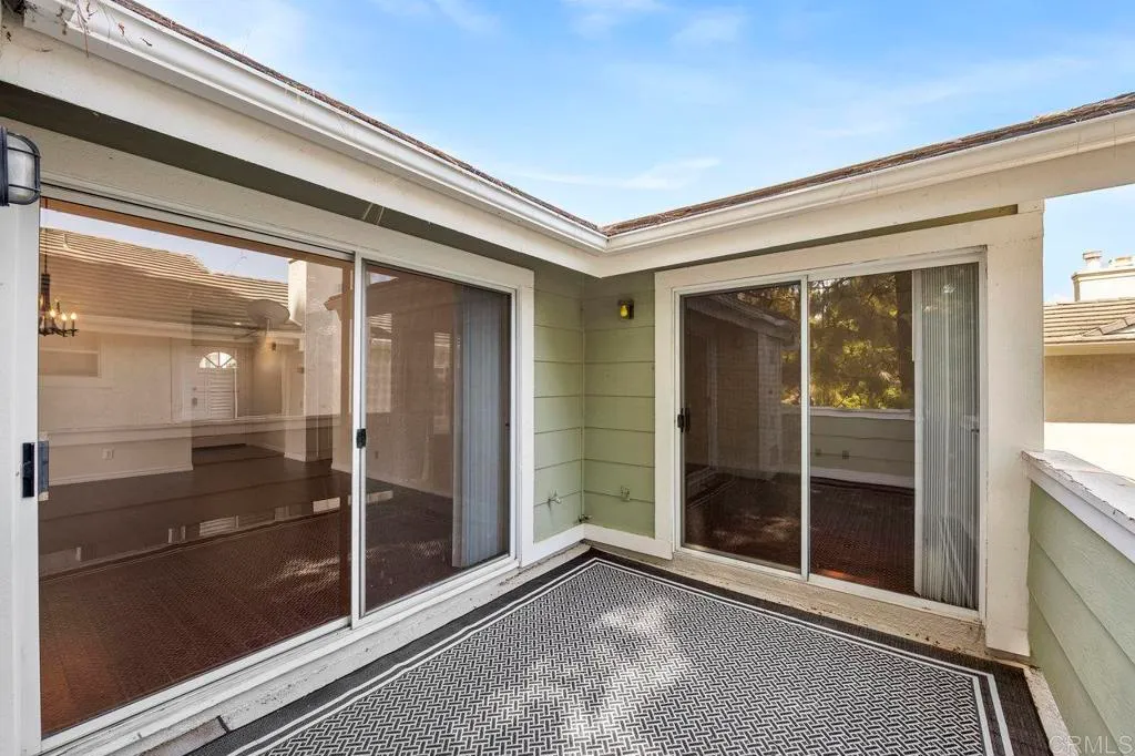 San Diego, California 92130, United States, 2 Bedrooms Bedrooms, ,2 BathroomsBathrooms,Residential,Coming Soon,232998