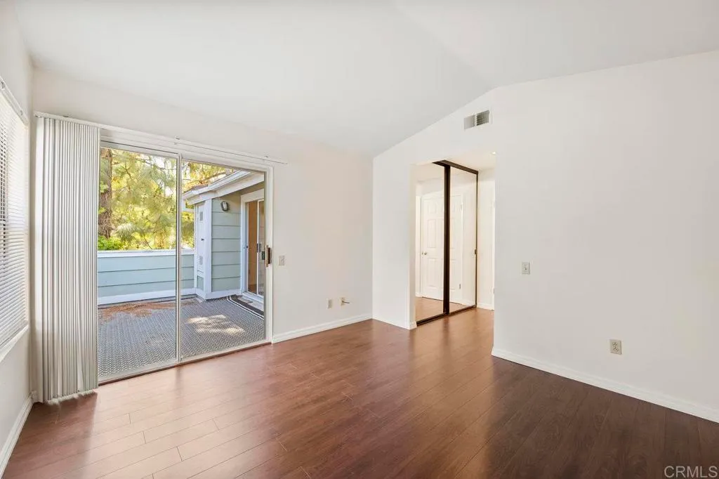 San Diego, California 92130, United States, 2 Bedrooms Bedrooms, ,2 BathroomsBathrooms,Residential,Coming Soon,232998