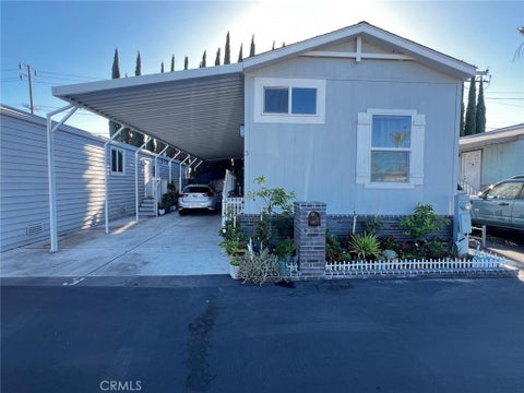 Photo of 1517 Newhope Street #3, Santa Ana, CA 92703 (MLS # PW26230072)