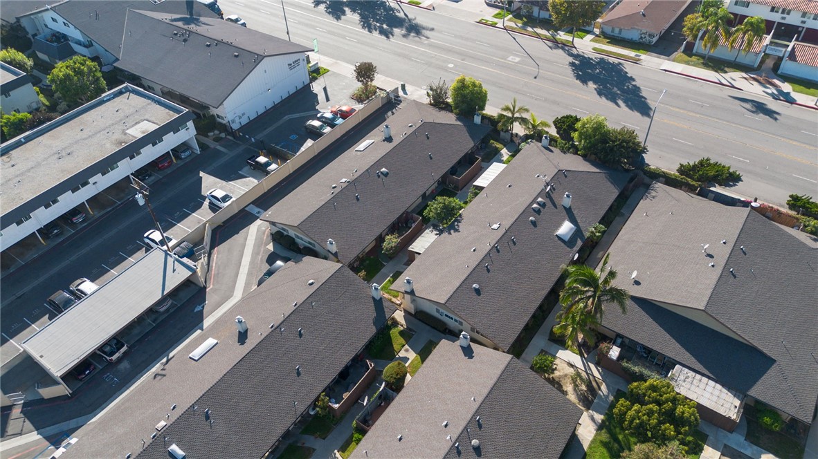 Anaheim West Townhomes (ANWS) - Residential