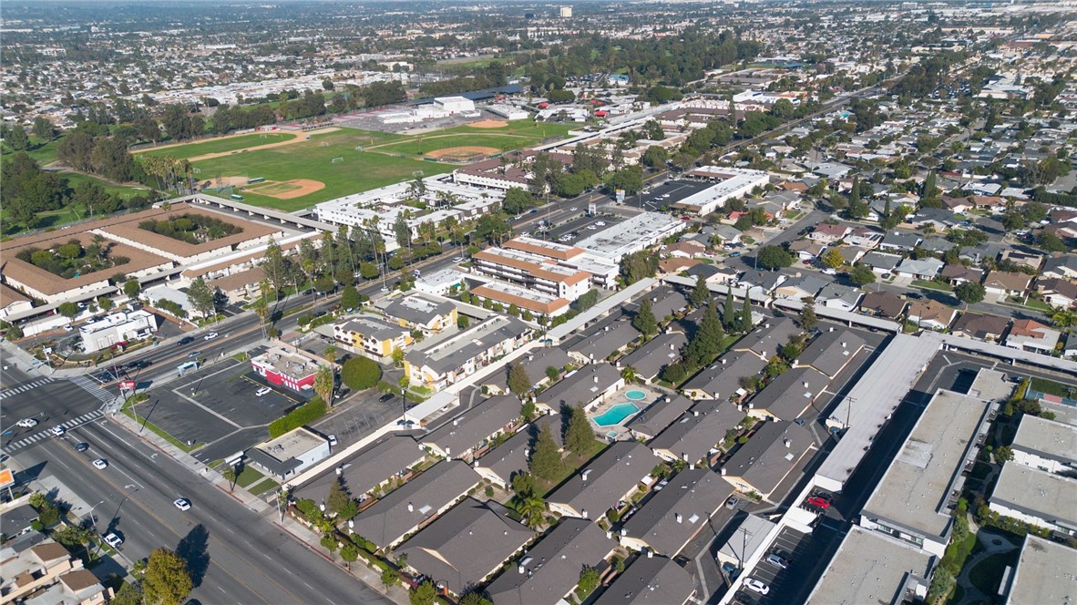 Anaheim West Townhomes (ANWS) - Residential