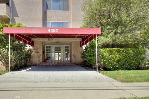 Photo of 4487 Colbath, Sherman Oaks, CA 91423 (MLS # GD26100085)