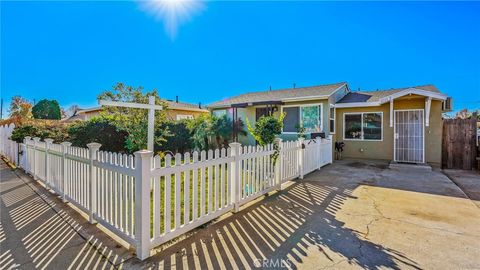 Photo of 6546 Foster Bridge Blvd Blvd, Bell Gardens, CA 90201 (MLS # DW25269135)