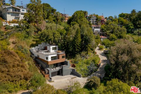 Photo of 512 Rustic Drive, Los Angeles, CA 90065 (MLS # 26662003)