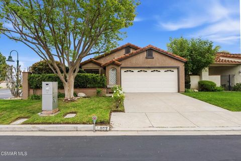 Photo of 802 Congressional Road, Simi Valley, CA 93065 (MLS # 226001544)