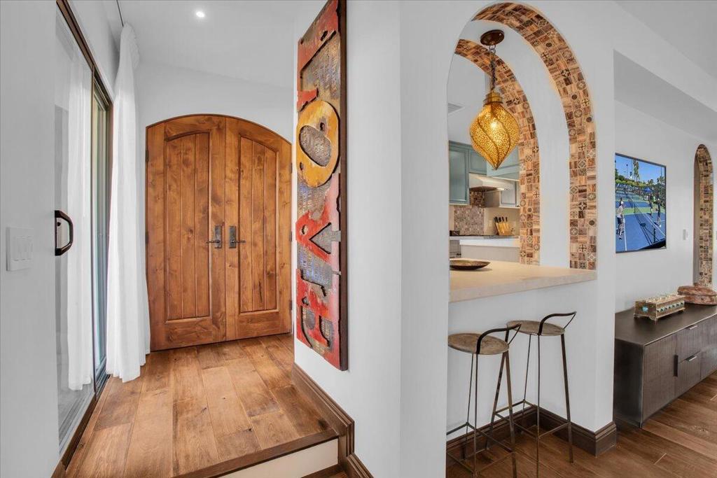 Center Court - Residential