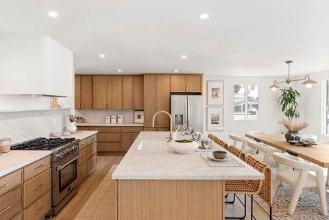 Photo of 4543 Moraga Ave Ave, San Diego, CA 92117 (MLS # 250039643SD)