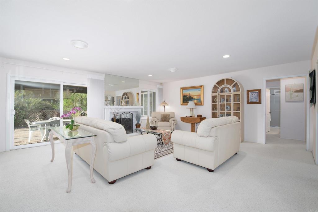 12580 Oaks North Dr