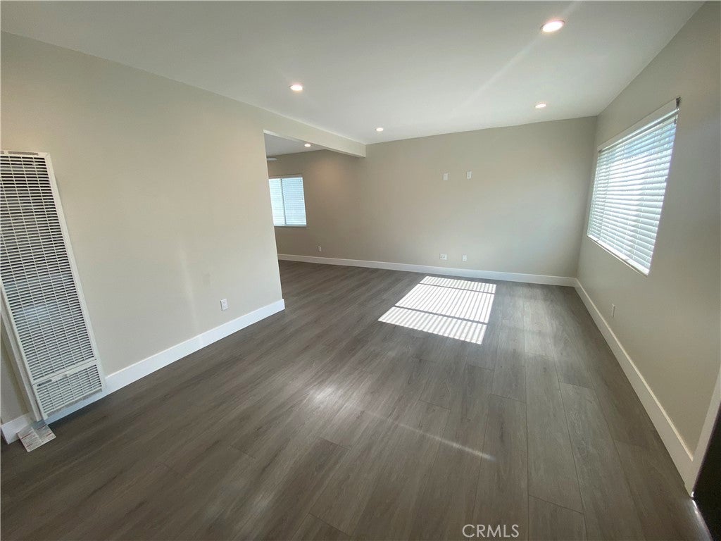 25320 Cypress