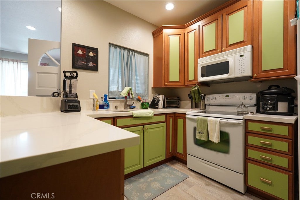 16440 Atherton 26