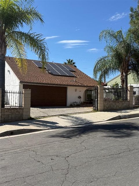 13765 Algranti Sylmar CA 91342