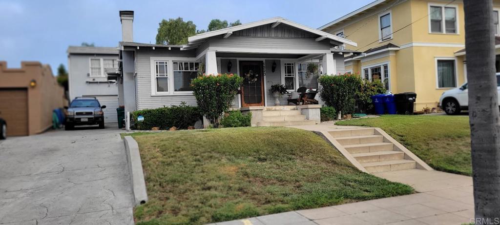 1320 GRANADA Avenue