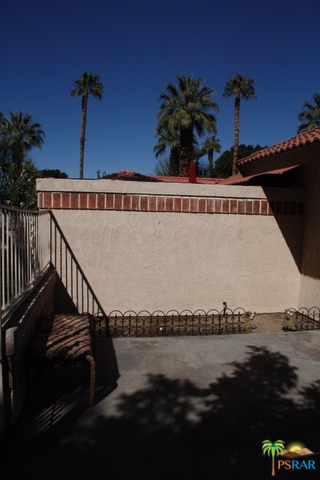 49041 Eisenhower Drive