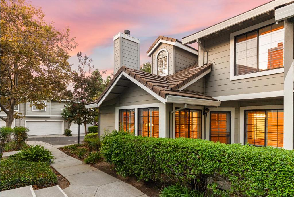 2584 Yerba Bank Court