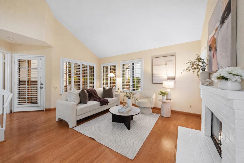 2584 Yerba Bank Court