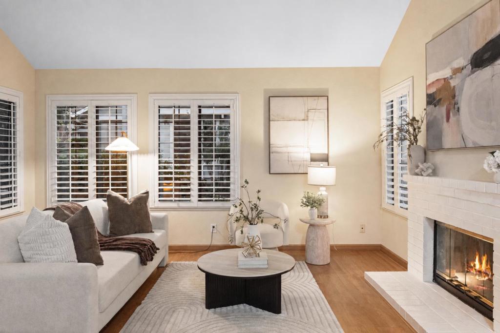 2584 Yerba Bank Court