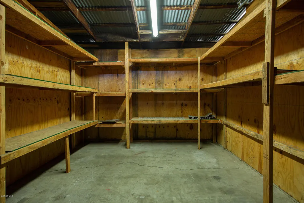 Ojai, California 93023, United States, ,Commercial,Active,48433