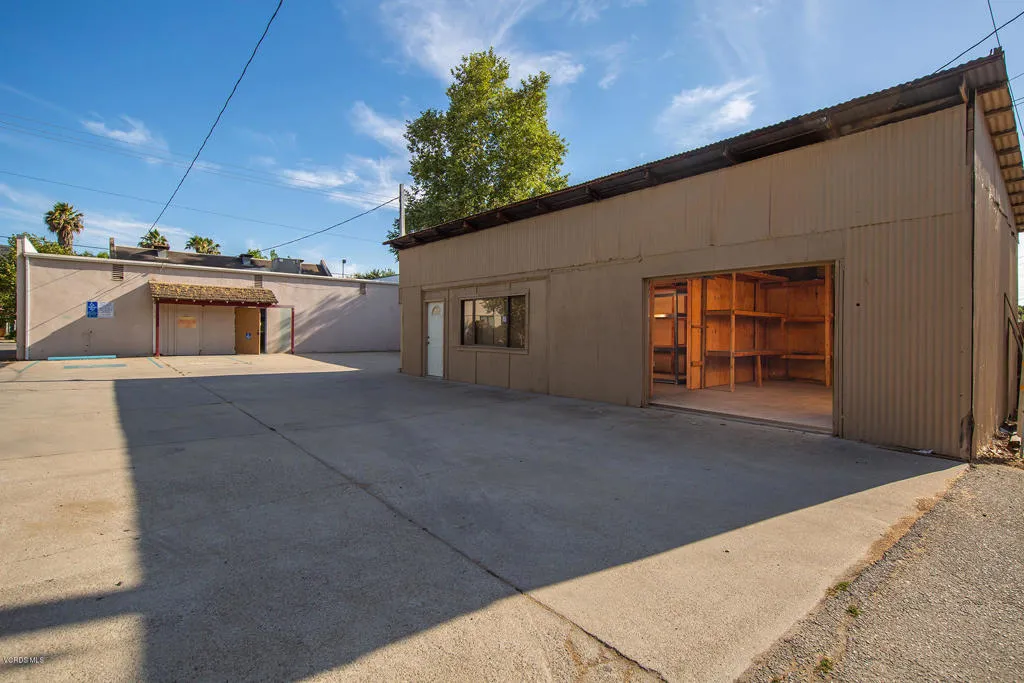 Ojai, California 93023, United States, ,Commercial,Active,48433