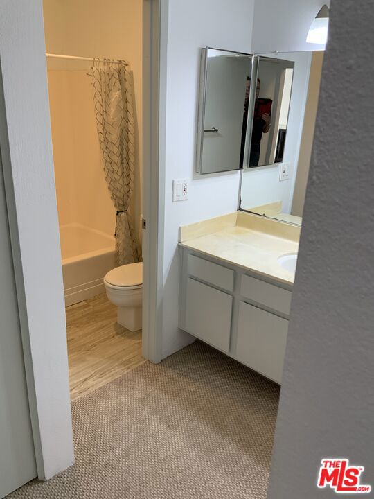 Raintree Condominiums - Residential Lease