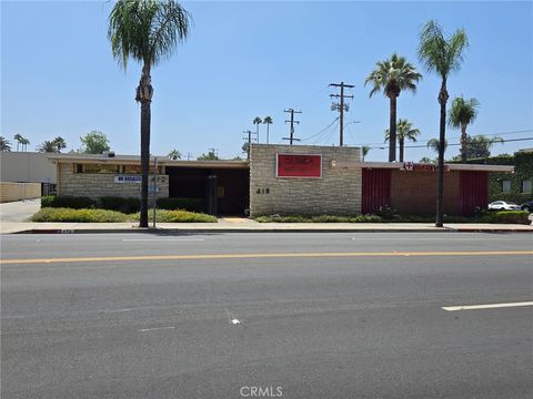 Photo of 418 San Fernando Mission Boulevard, San Fernando, CA 91340 (MLS # SR25125107) Photo of 418 San Fernando Mission Boulevard, San Fernando, CA 91340 (MLS # SR25125107)
