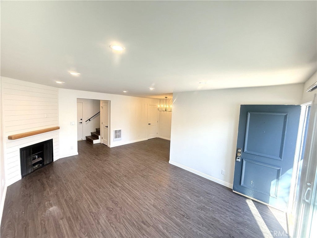 25205 Cypress Street 10