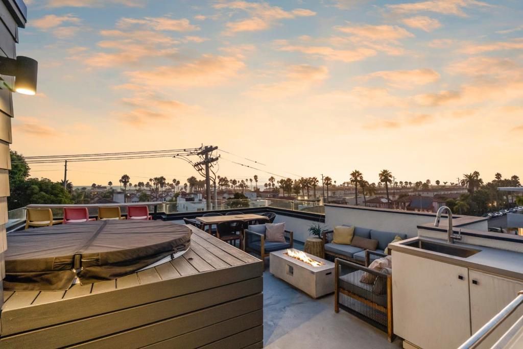 Photo of 508 N Tremont Street #A, Oceanside, CA 92054 (MLS # ML82021411)