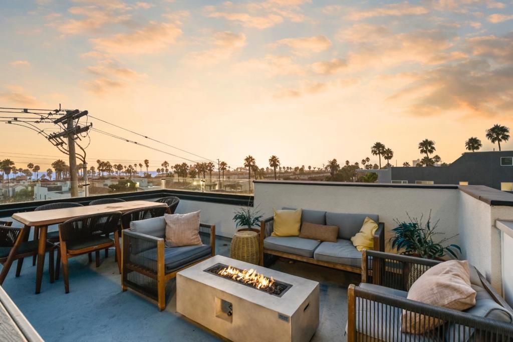 Photo of 508 N Tremont Street #A, Oceanside, CA 92054 (MLS # ML82021411)