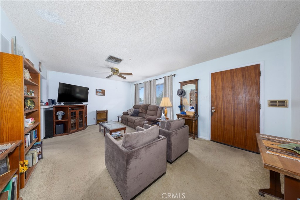 5463 Bonnie Street