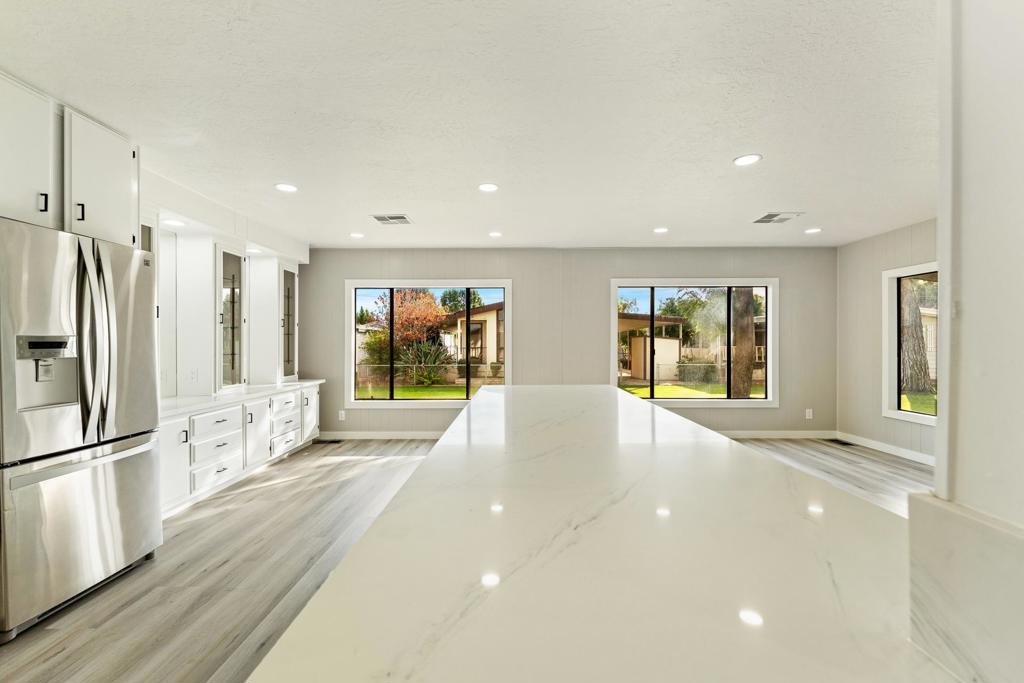 Not Applicable-1 - Manufactured In Park