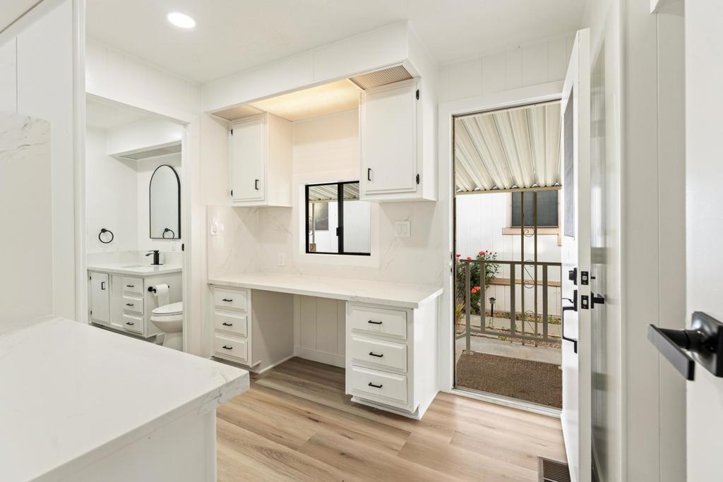 Not Applicable-1 - Manufactured In Park