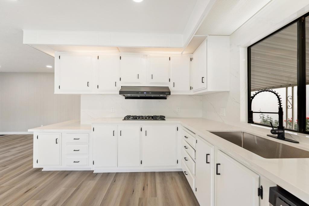 Not Applicable-1 - Manufactured In Park