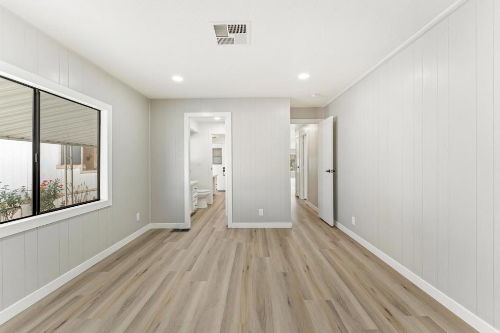 Not Applicable-1 - Manufactured In Park