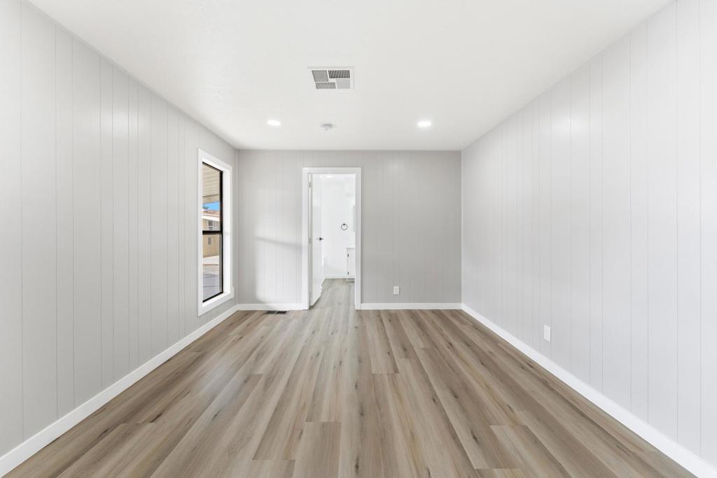 Not Applicable-1 - Manufactured In Park