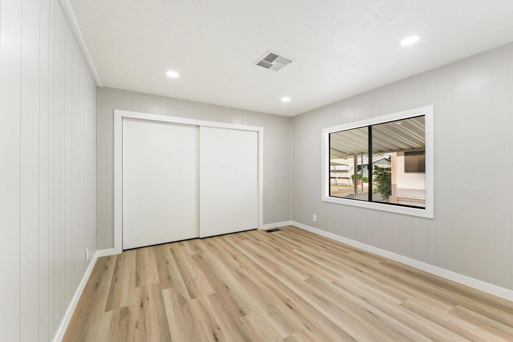 Not Applicable-1 - Manufactured In Park