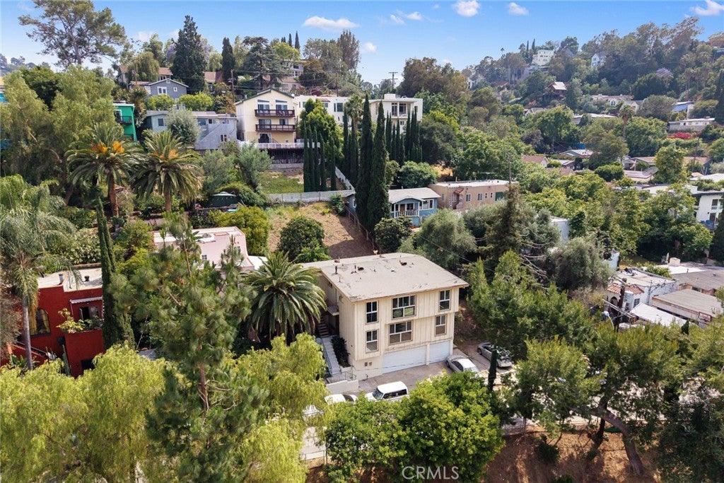 2575 Riverside Terrace