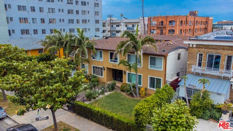 Photo of 743 S Berendo Street, Los Angeles, CA 90005 (MLS # 26937237)