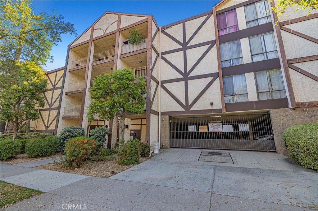 125 N Allen Avenue