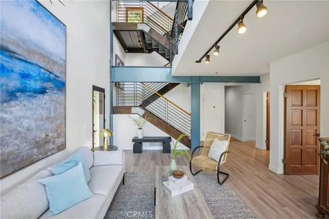 686 Diamond Street, Laguna Beach, CA 92651 - MLS#: LG25144650