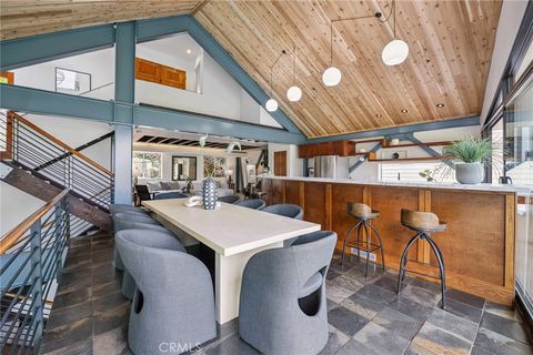 686 Diamond Street Laguna Beach CA 92651