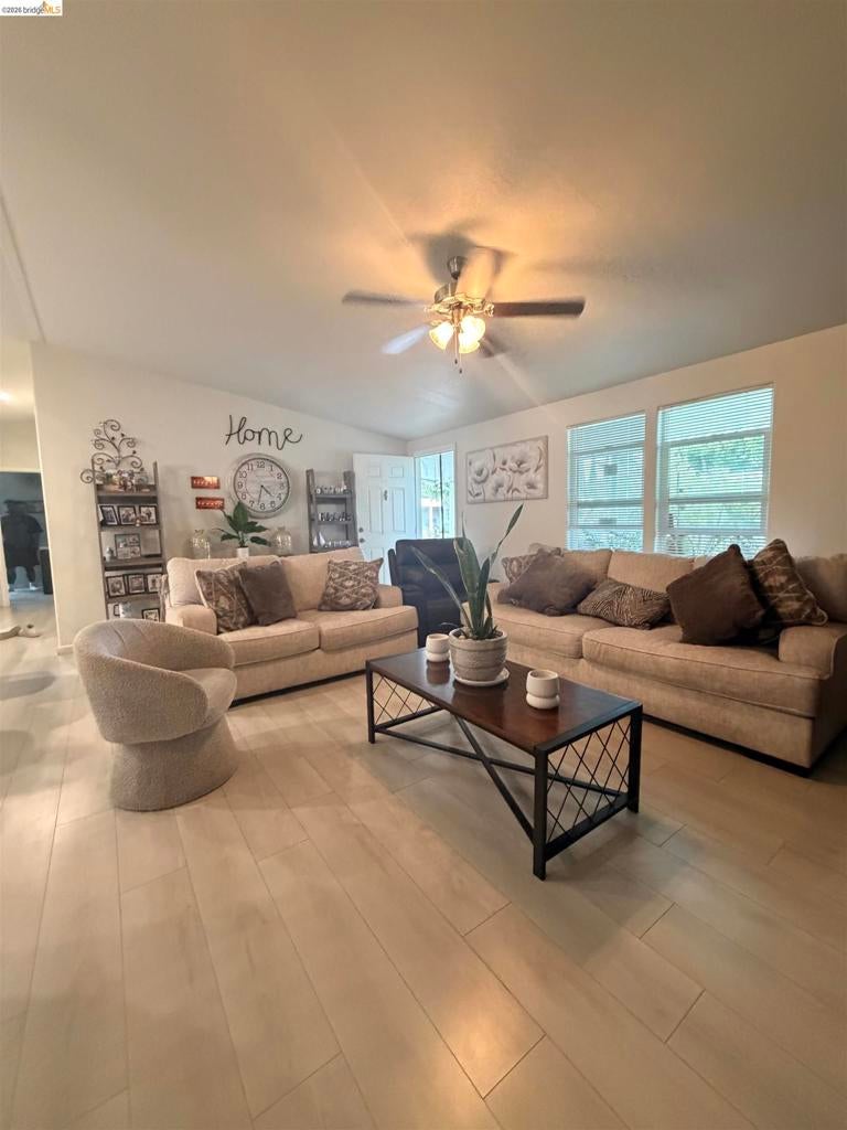 2700 E Valley Pkwy