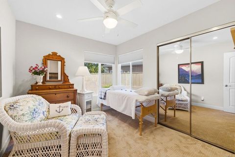 Tiny photo for 4922 Arroyo Lindo Ave Ave, San Diego, CA 92117 (MLS # NDP2602184)